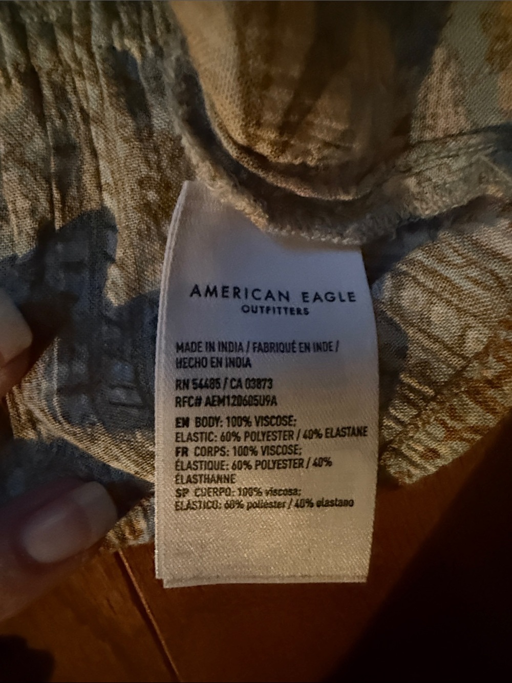 American Eagle Outfitters Blue and Cream Smocked Crop Top - Picture 3 of 5